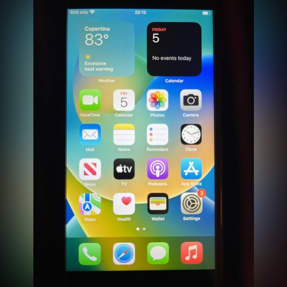 Apple iPhone 8 Plus 64 GB Smartphone Unlocked - Space Gray - Picture 14 of 16